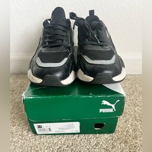 Puma boys shoes size 6.5